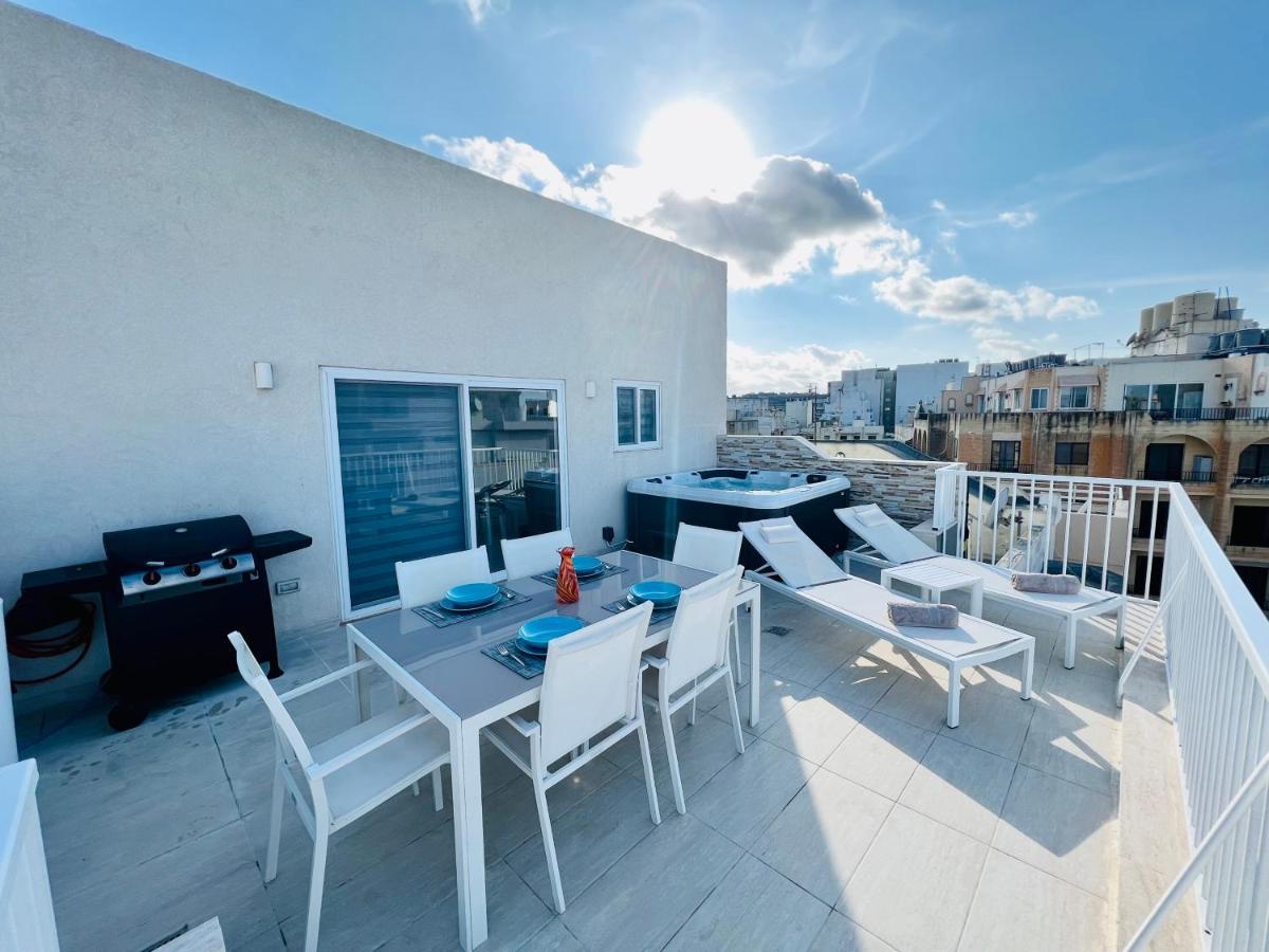 Appartement Poseidon Court Penthouse Superior à San Pawl il-Baħar Extérieur photo