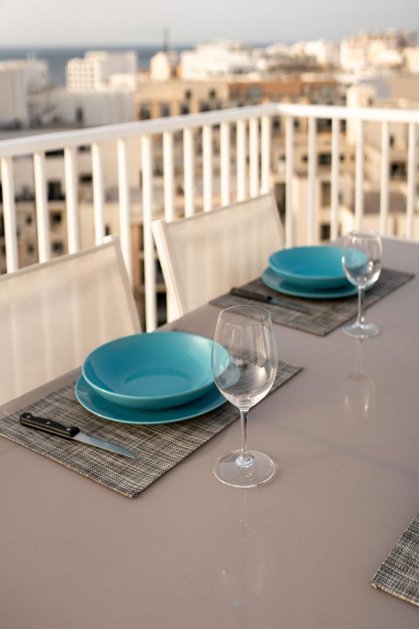 Appartement Poseidon Court Penthouse Superior à San Pawl il-Baħar Extérieur photo